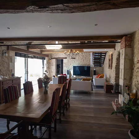 Domaine De Pourrouquet - D'hotes