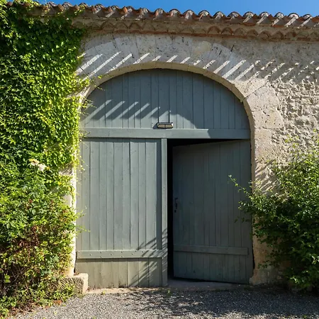Alojamento de Acomodação e Pequeno-almoço Domaine De Pourrouquet - D'hôtes 3*