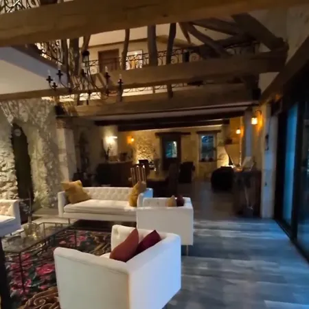 Domaine De Pourrouquet - D'hôtes 3*