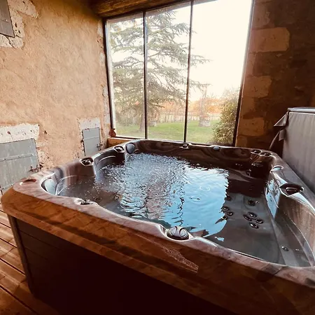 Bed & Breakfast Domaine De Pourrouquet - D'hotes De Charme Avec Piscine Et