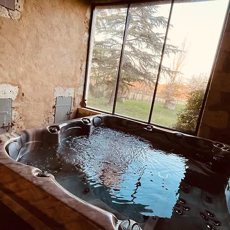 Bed & Breakfast Domaine De Pourrouquet - D'hotes De Charme Avec Piscine Et Inclus