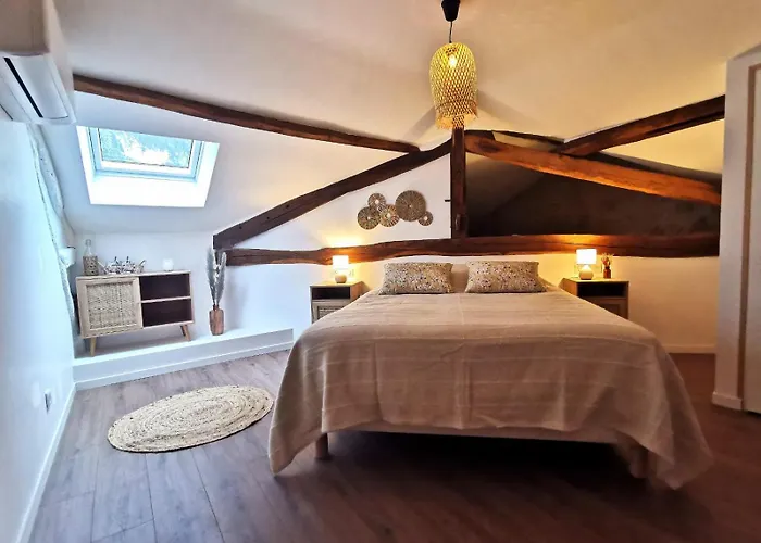 Bed & Breakfast Domaine De Pourrouquet - D'hotes De Charme Avec Piscine Et Vic-Fezensac