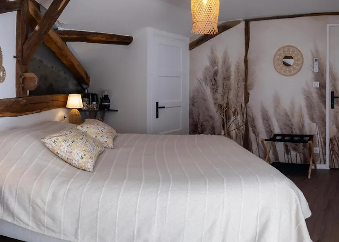 Domaine De Pourrouquet - D'hotes De Charme Avec Piscine Et