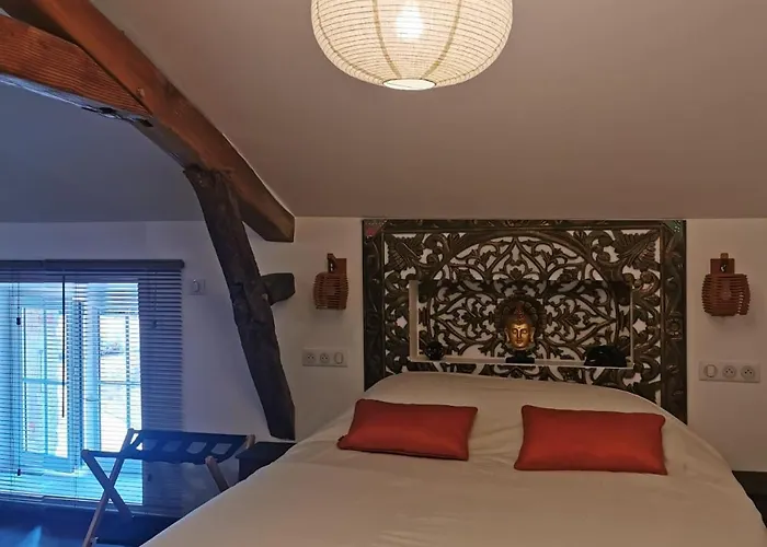 Domaine De Pourrouquet - D'hotes De Charme Avec Piscine Et Vic-Fezensac