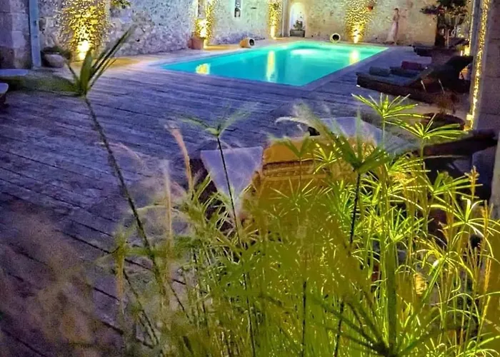 Domaine De Pourrouquet - D'hotes De Charme Avec Piscine Et 3*