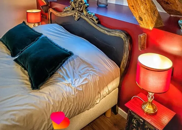 Domaine De Pourrouquet - D'hotes De Charme Avec Piscine Et Bed & Breakfast Vic-Fezensac