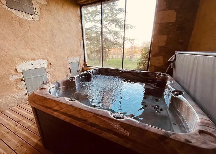 Bed & Breakfast Domaine De Pourrouquet - D'hotes De Charme Avec Piscine Et