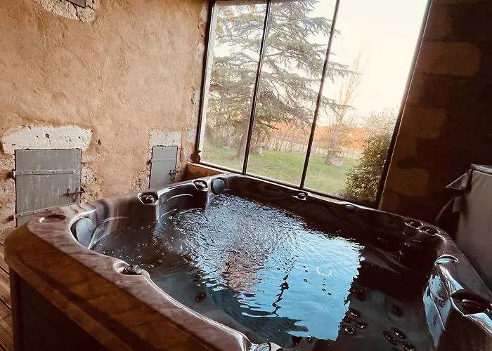 Bed & Breakfast Domaine De Pourrouquet - D'hotes De Charme Avec Piscine Et